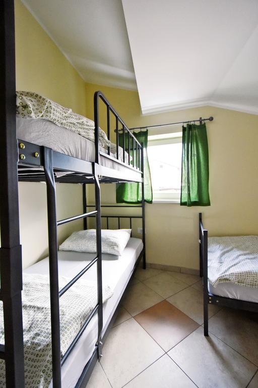 Hostel X Point Kobarid Camera foto