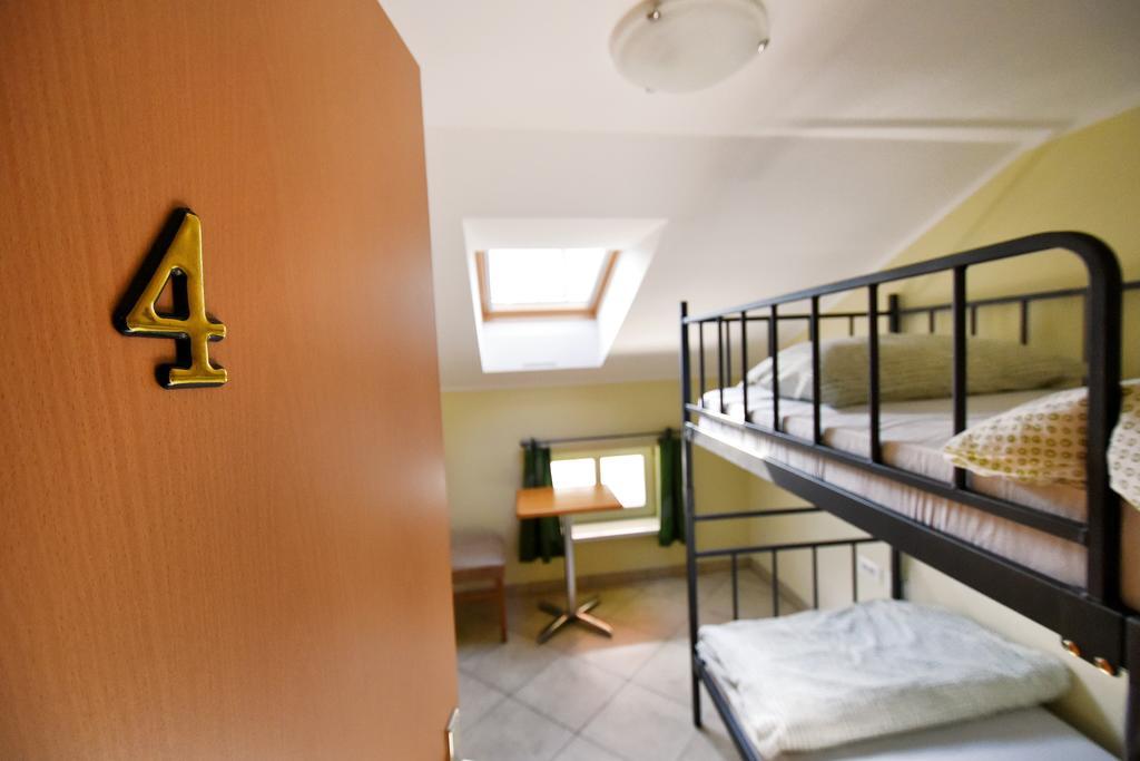 Hostel X Point Kobarid Esterno foto